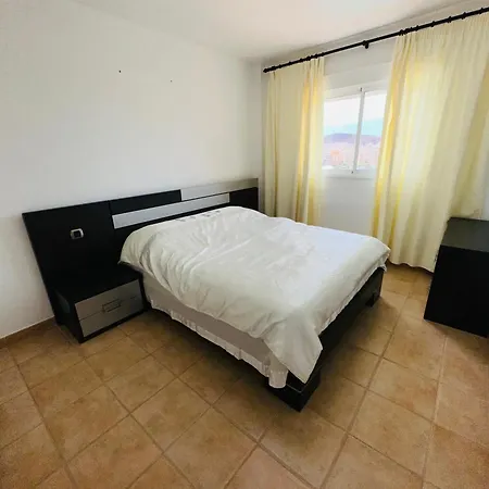 3 Bedrooms Los Cristianos Communal Pool Free Wifi Extérieur photo