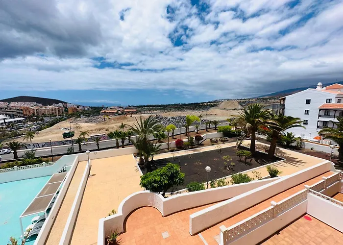 3 Bedrooms Los Cristianos Communal Pool Free Wifi